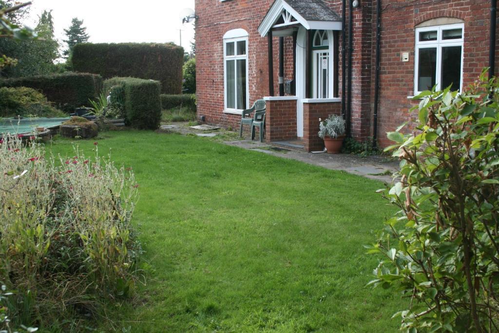 Отель Moseley Farm Вустер Экстерьер фото