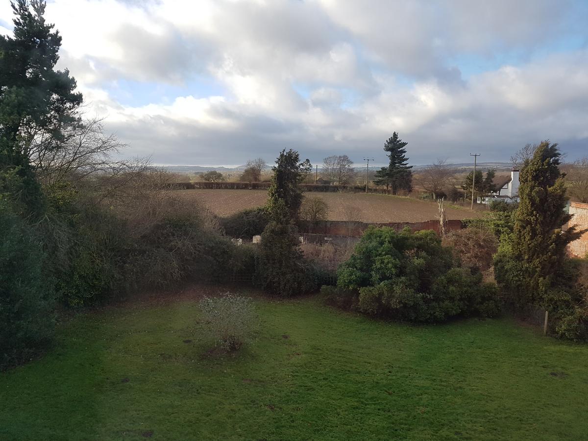 Отель Moseley Farm Вустер Номер фото