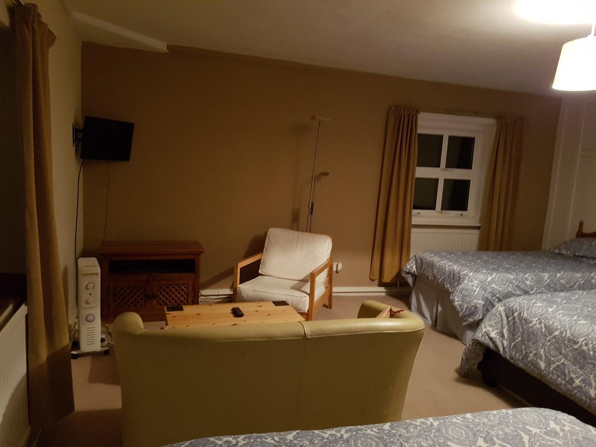 Отель Moseley Farm Вустер Экстерьер фото